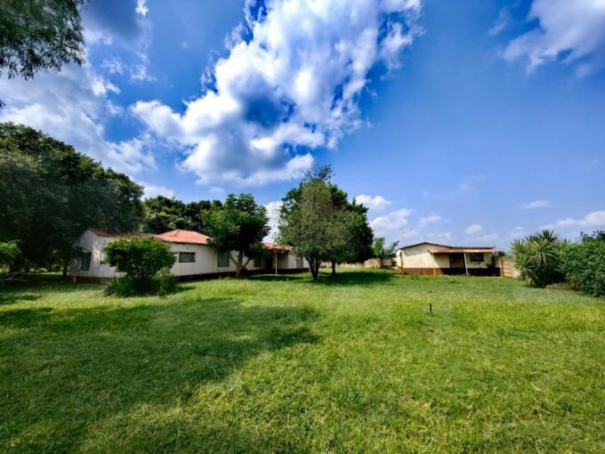 Smallholding for Sale For Sale in Marikana - MR671922