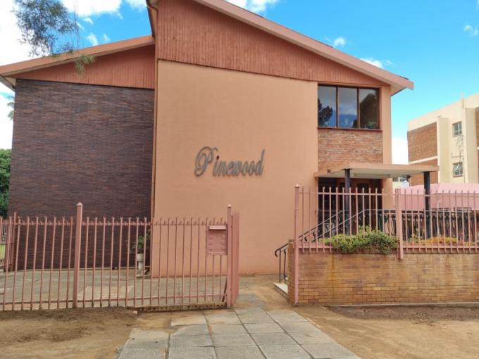 3 Bedroom Apartment for Sale For Sale in Naval Hill - MR671946