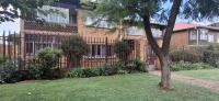 8 Bedroom 4 Bathroom Flat/Apartment for Sale for sale in Sunnyridge