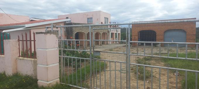 7 Bedroom House for Sale For Sale in Kidds Beach - MR671980