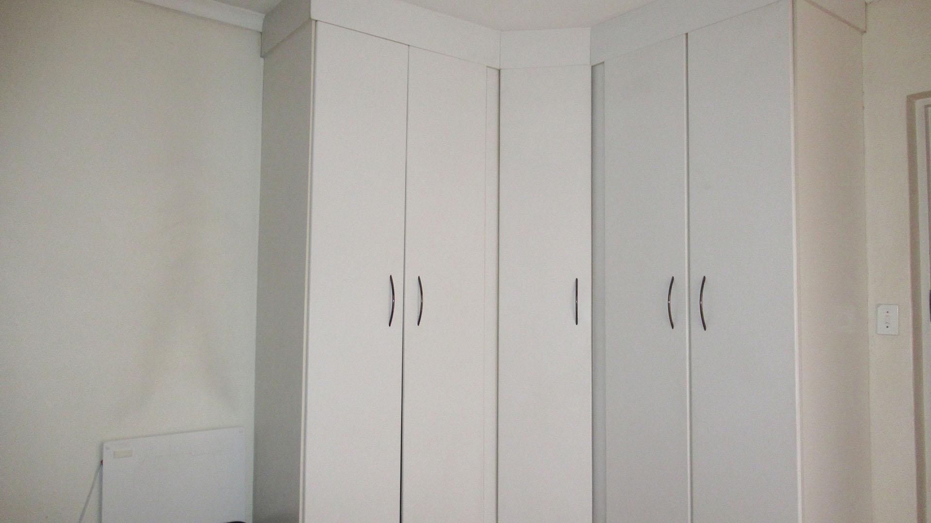 Bed Room 3 - 22 square meters of property in Oaklands - JHB