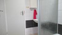 Bathroom 3+ - 23 square meters of property in Oaklands - JHB