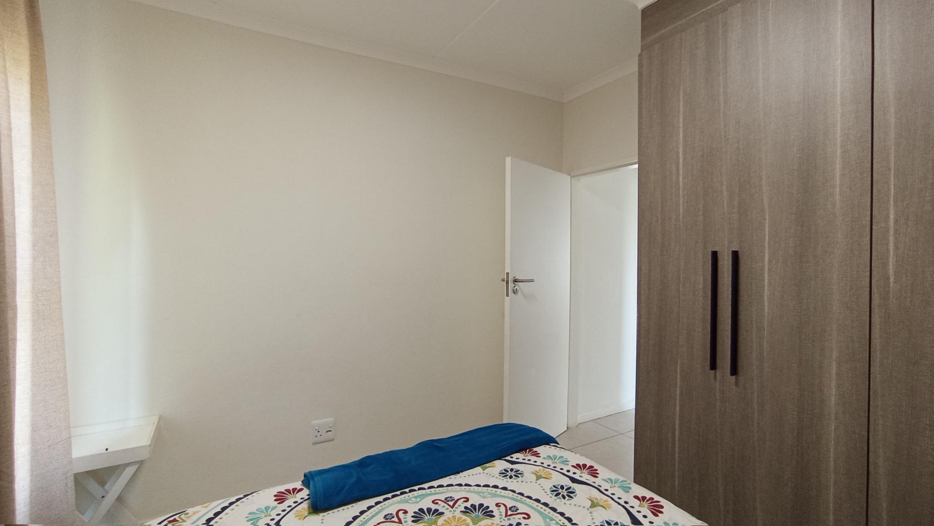 Bed Room 1 - 9 square meters of property in Northgate (JHB)