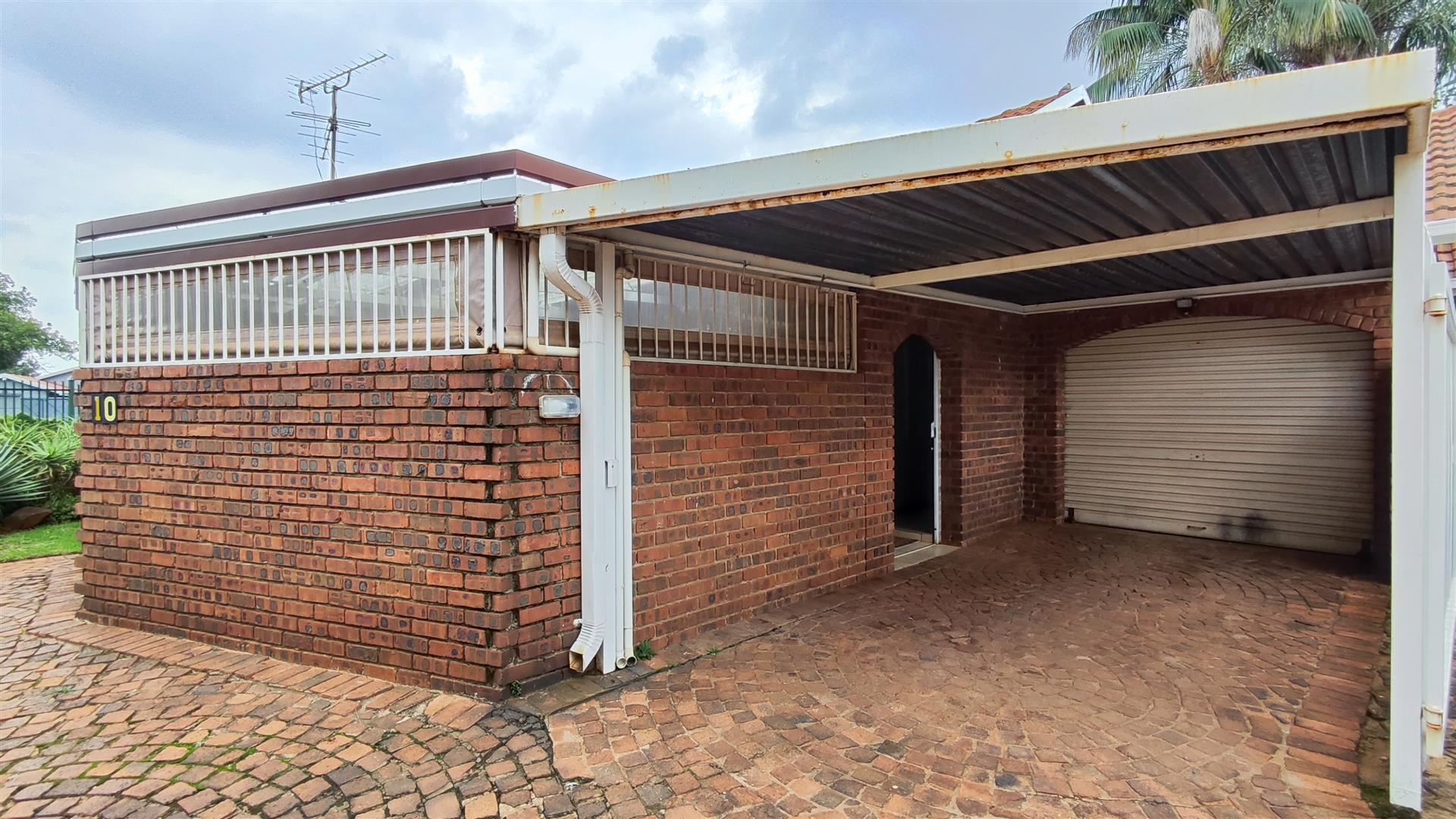 Front View of property in Birchleigh North