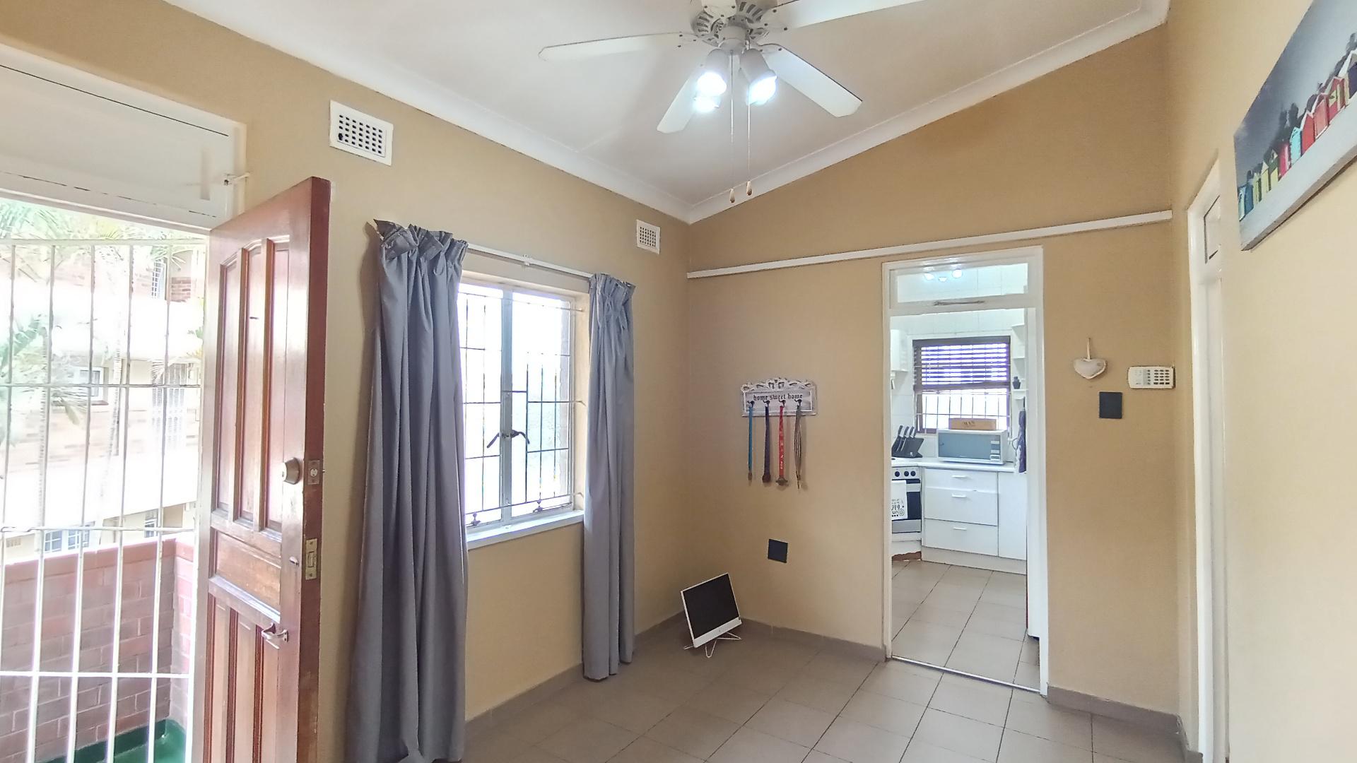 Dining Room - 12 square meters of property in Morningside - DBN