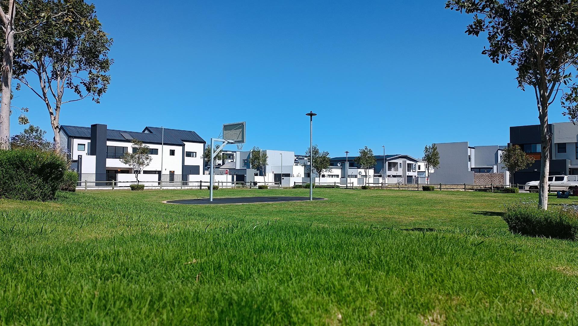 Entertainment of property in Sandown Estate