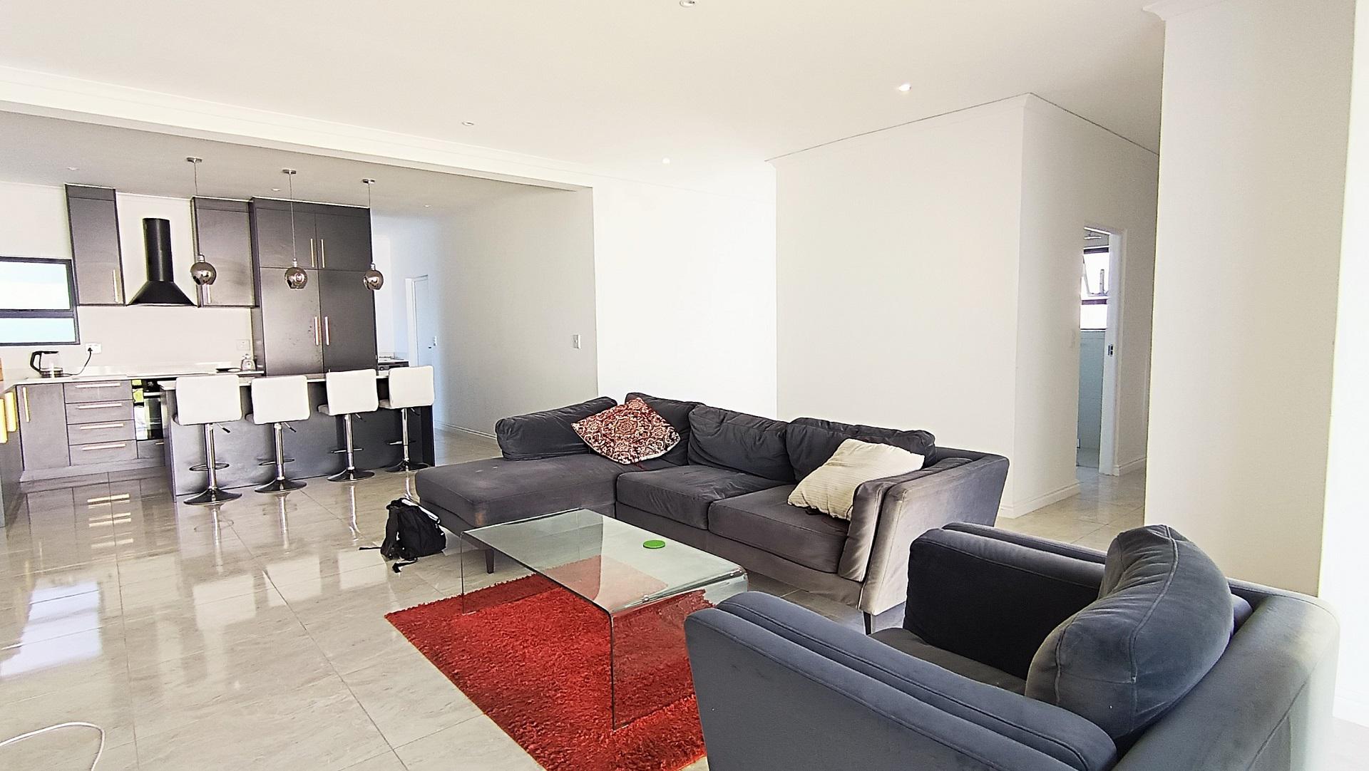 Lounges - 39 square meters of property in Sandown Estate