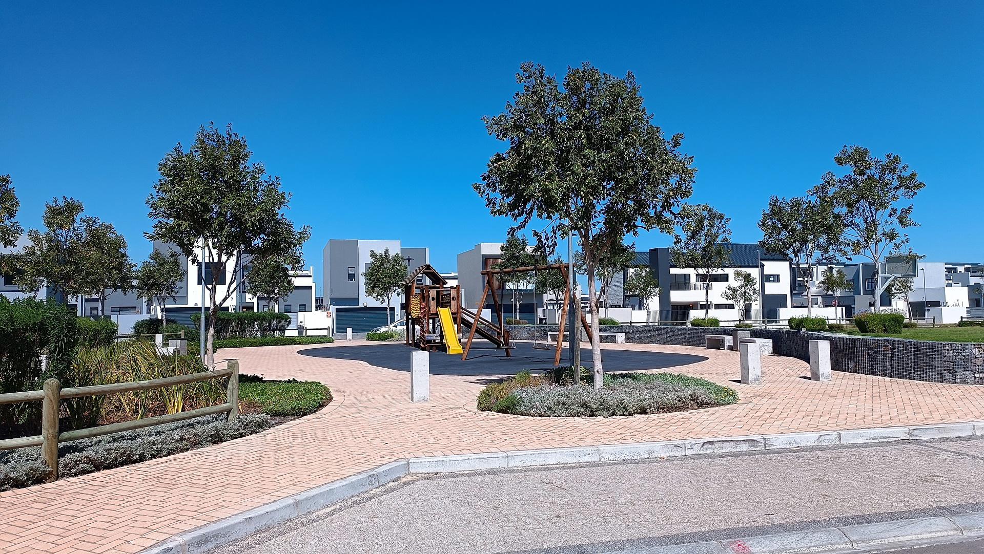 Entertainment of property in Sandown Estate