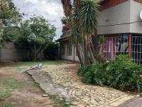  of property in Evans Park
