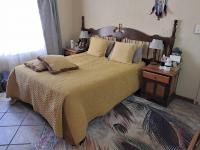 Bed Room 2 of property in Rooiberg