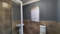 Main Bathroom - 5 square meters of property in Albertsdal