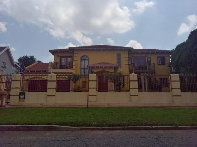 4 Bedroom House for Sale For Sale in Linmeyer - MR672103