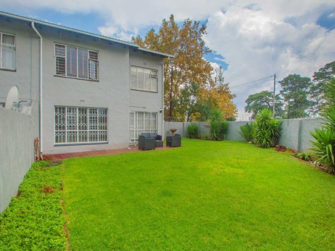 3 Bedroom Simplex for Sale For Sale in Florida North - MR672107
