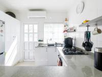  of property in Athlone Park