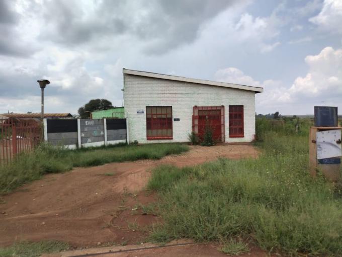 Commercial for Sale For Sale in Koster - MR672161