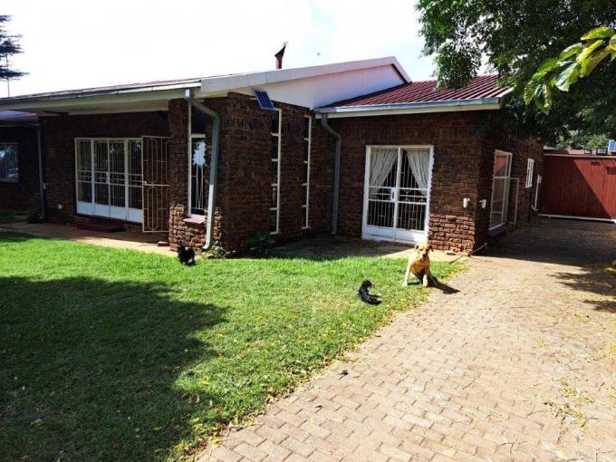 3 Bedroom House to Rent in Rensburg - Property to rent - MR672182