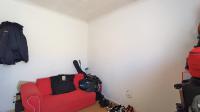 Bed Room 1 - 12 square meters of property in Ilitha Park