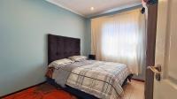 Bed Room 2 - 11 square meters of property in Ilitha Park