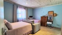 Main Bedroom - 29 square meters of property in Ilitha Park