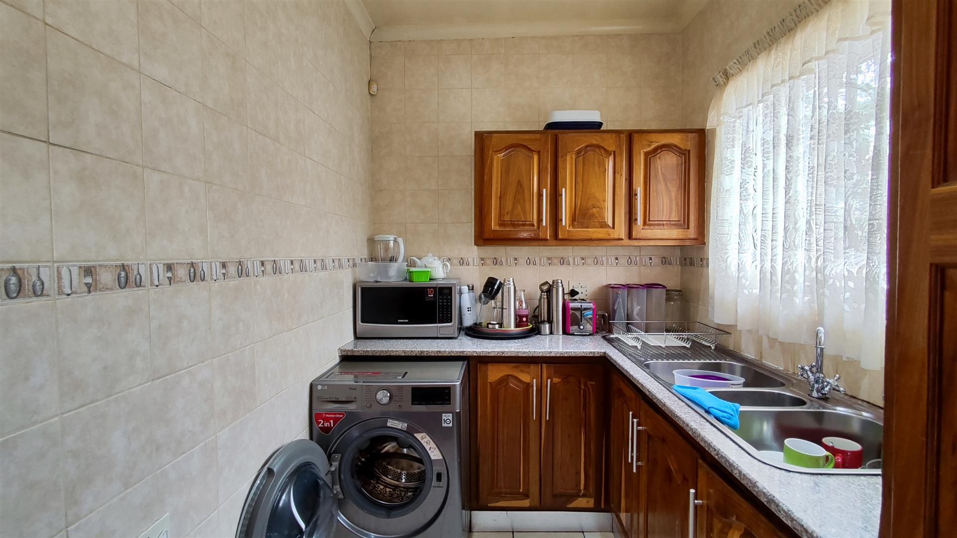 Scullery of property in Brackendowns