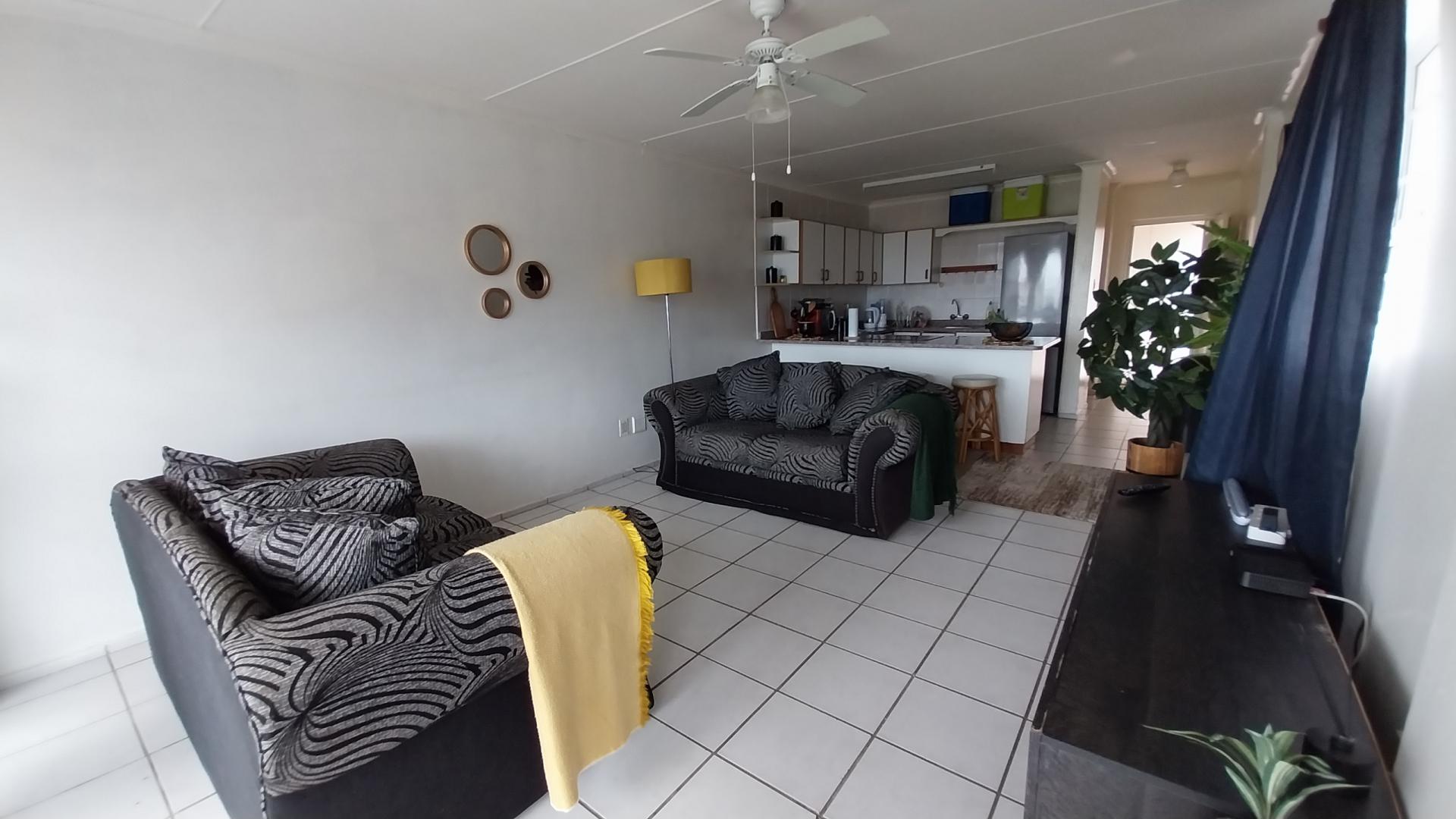  of property in Uvongo