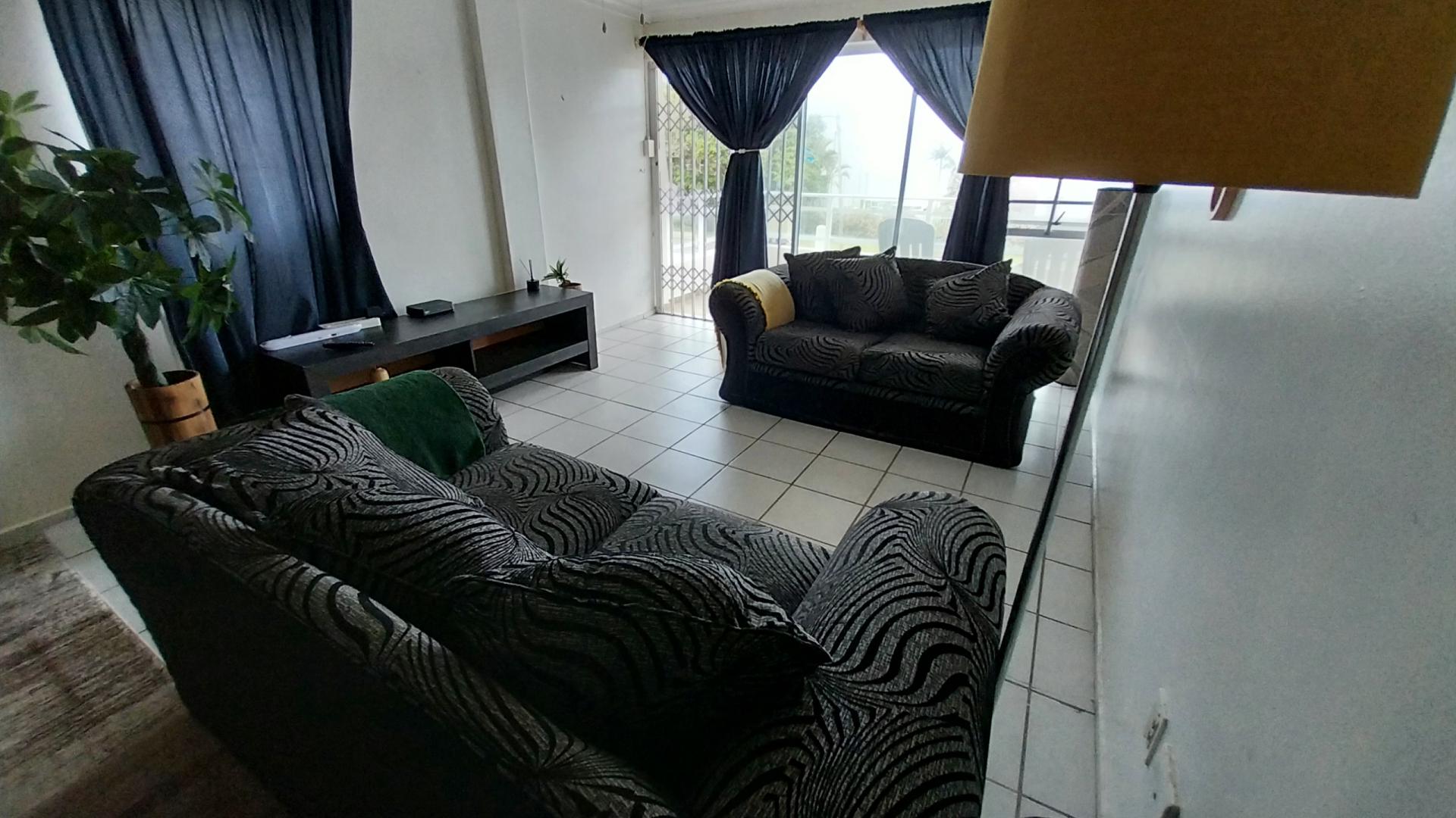  of property in Uvongo