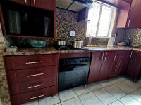  of property in Bendor