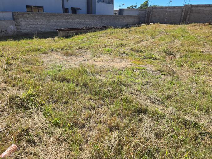 Land for Sale For Sale in Bendor - MR672277