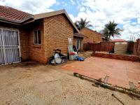  of property in Bendor