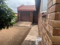  of property in Bendor