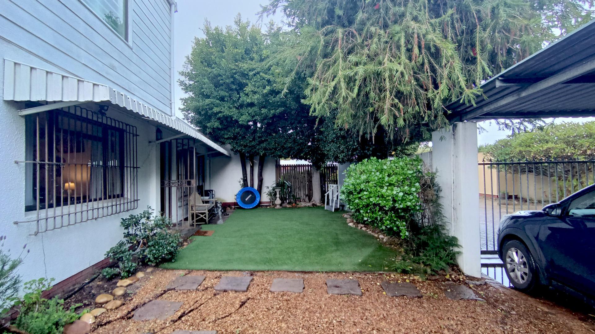 Front View of property in Pinelands