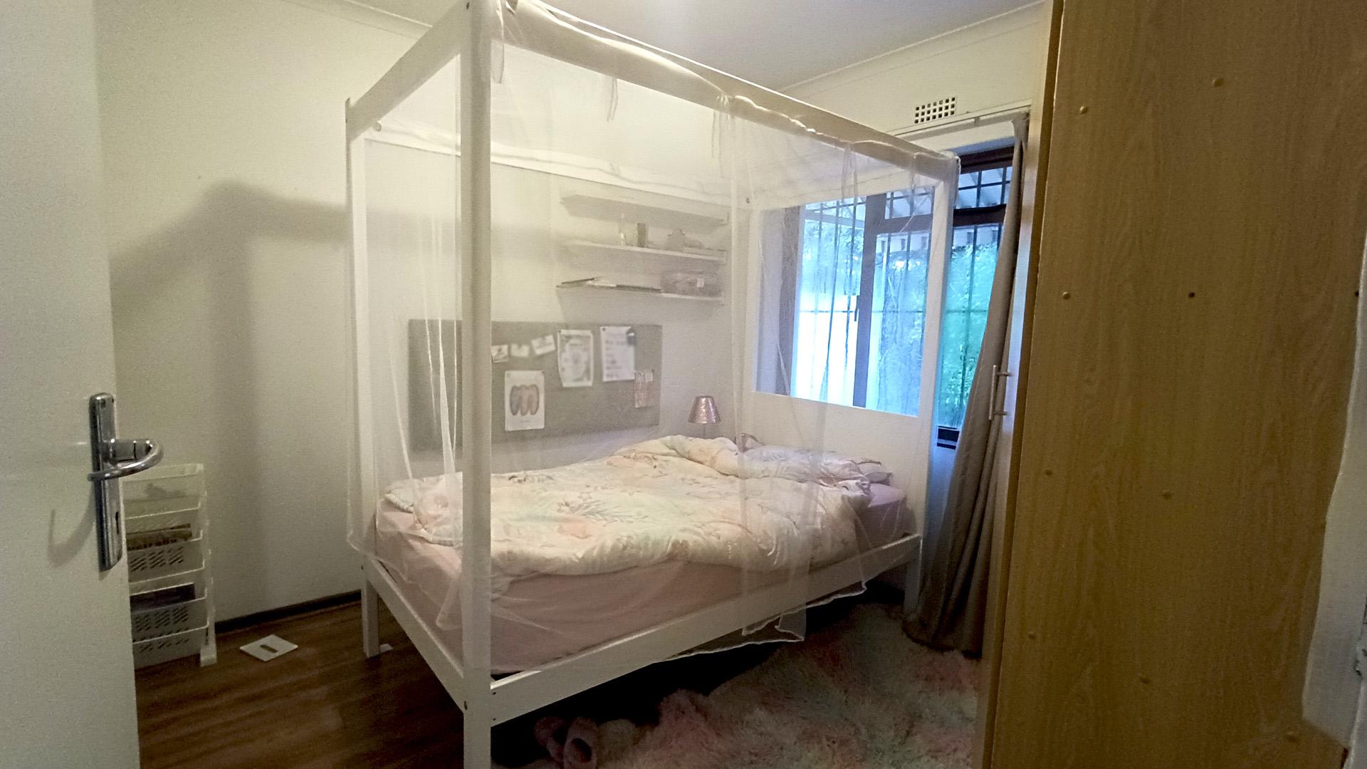 Bed Room 2 - 12 square meters of property in Pinelands