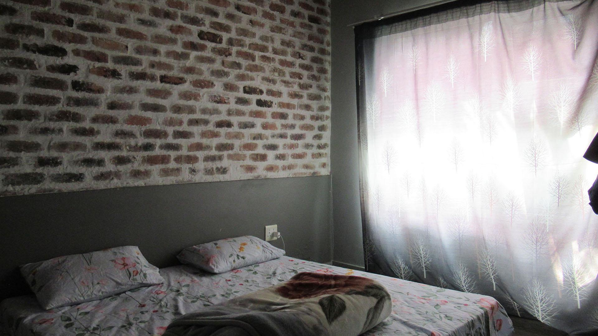 Bed Room 1 - 11 square meters of property in Northgate (JHB)