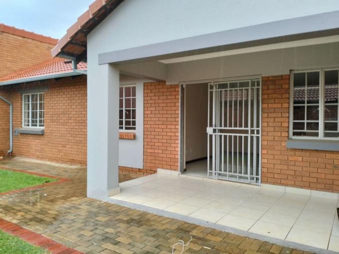 3 Bedroom Simplex for Sale For Sale in Monavoni - MR672305