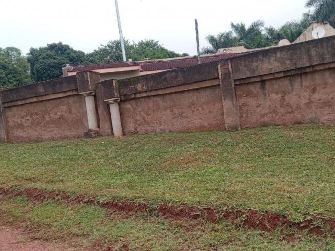 4 Bedroom House for Sale For Sale in Thohoyandou - MR672318