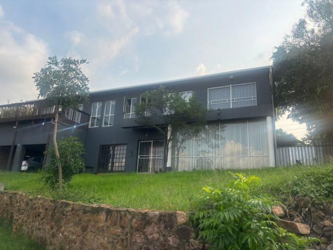 5 Bedroom House for Sale For Sale in Hoeveldpark - MR672339