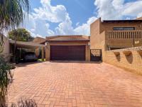 3 Bedroom 3 Bathroom House for Sale for sale in Meyersdal