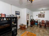  of property in Highway Gardens