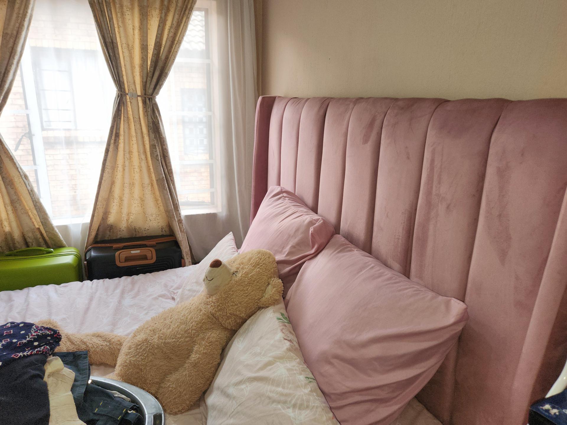  of property in Elspark