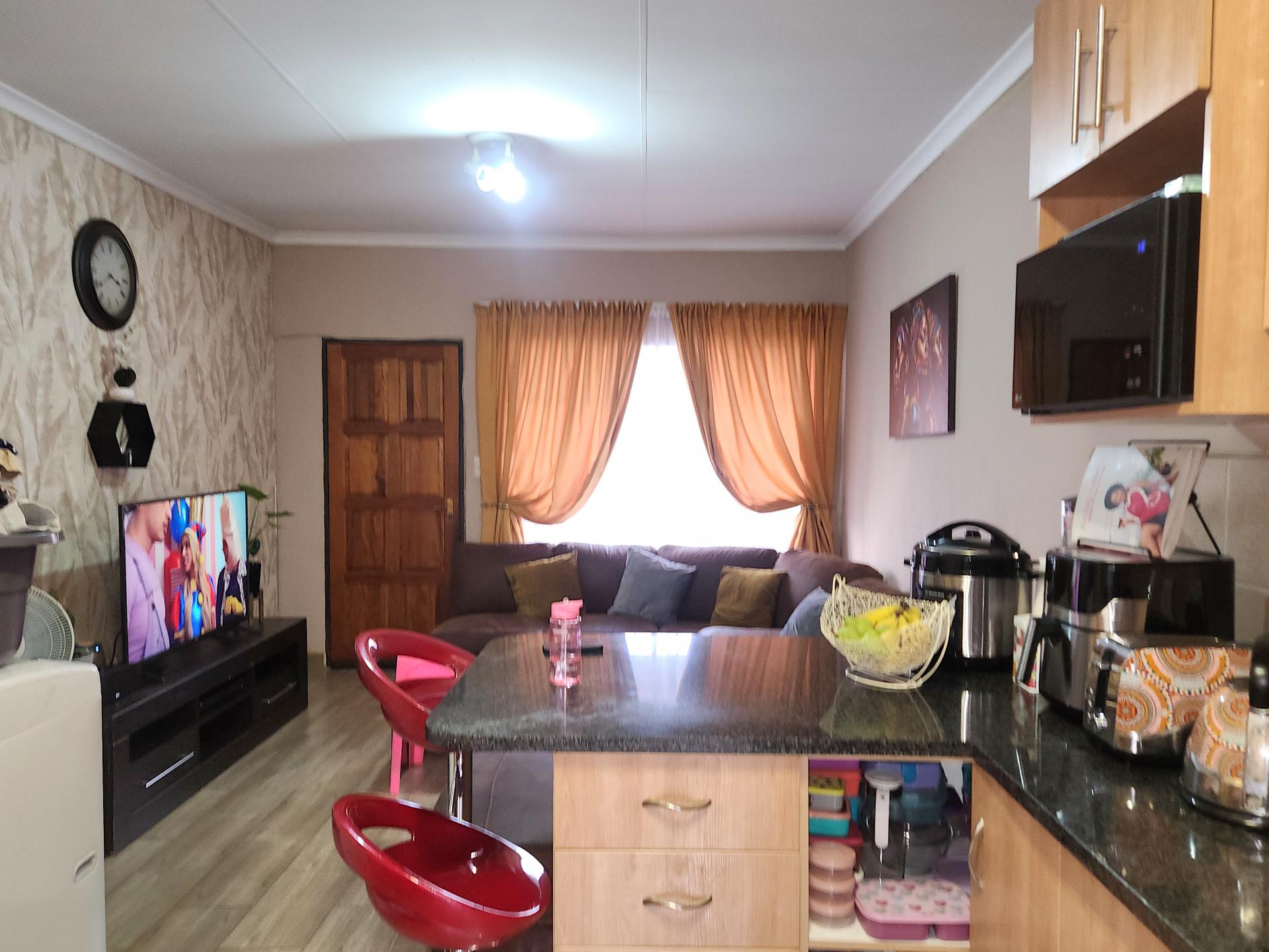  of property in Elspark