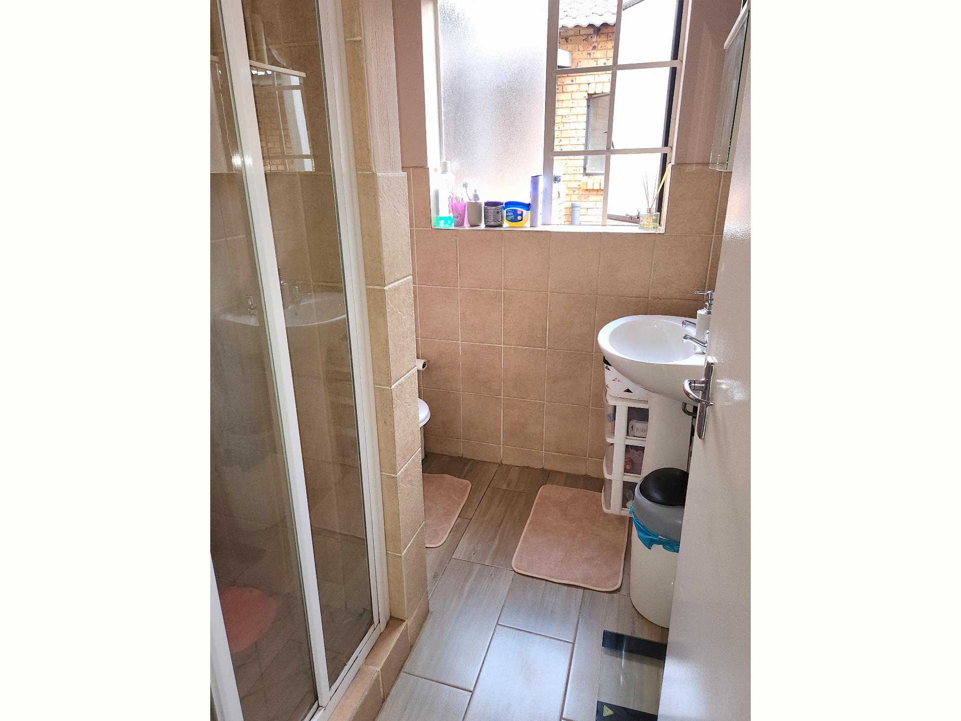  of property in Elspark