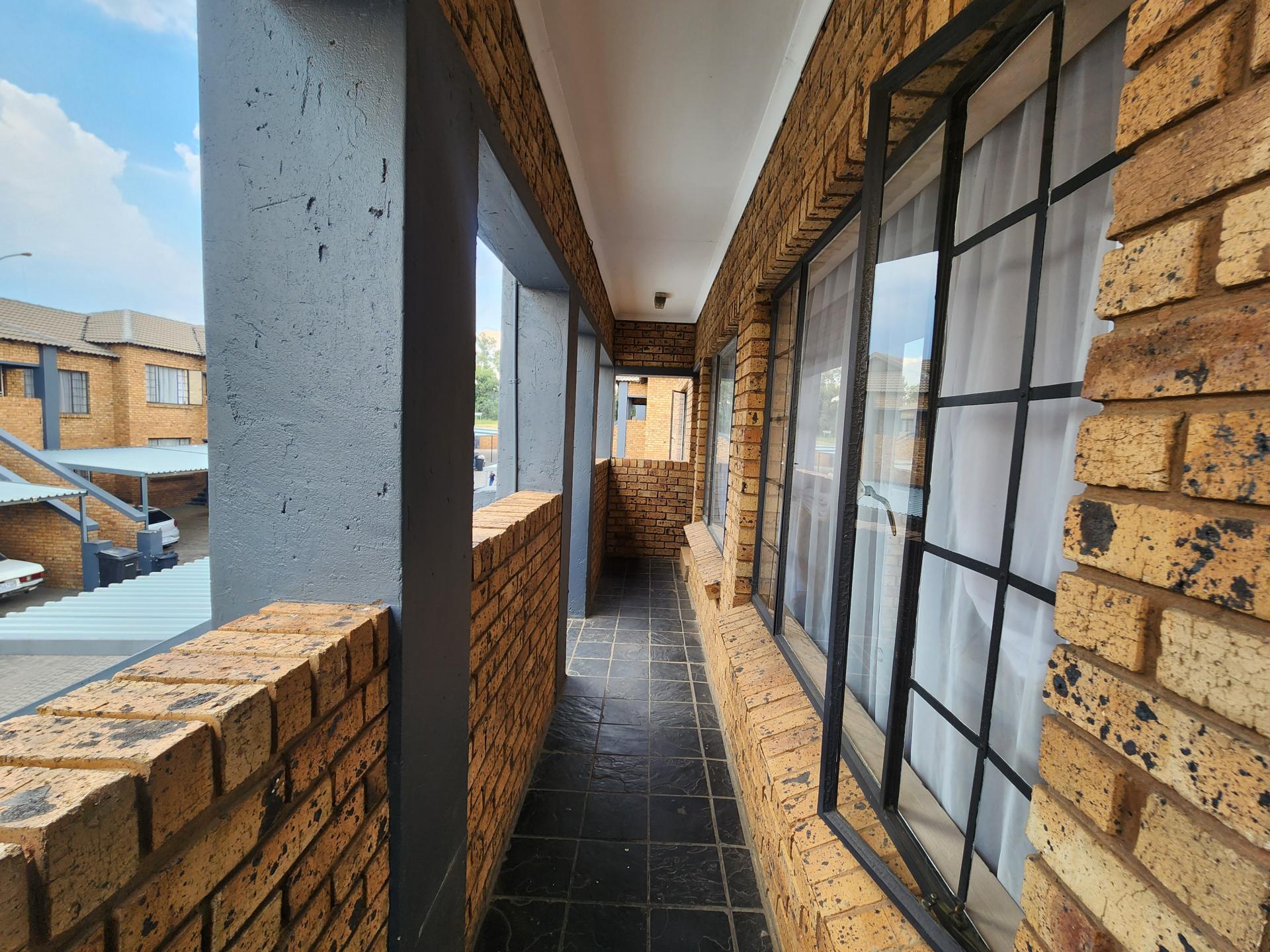  of property in Elspark