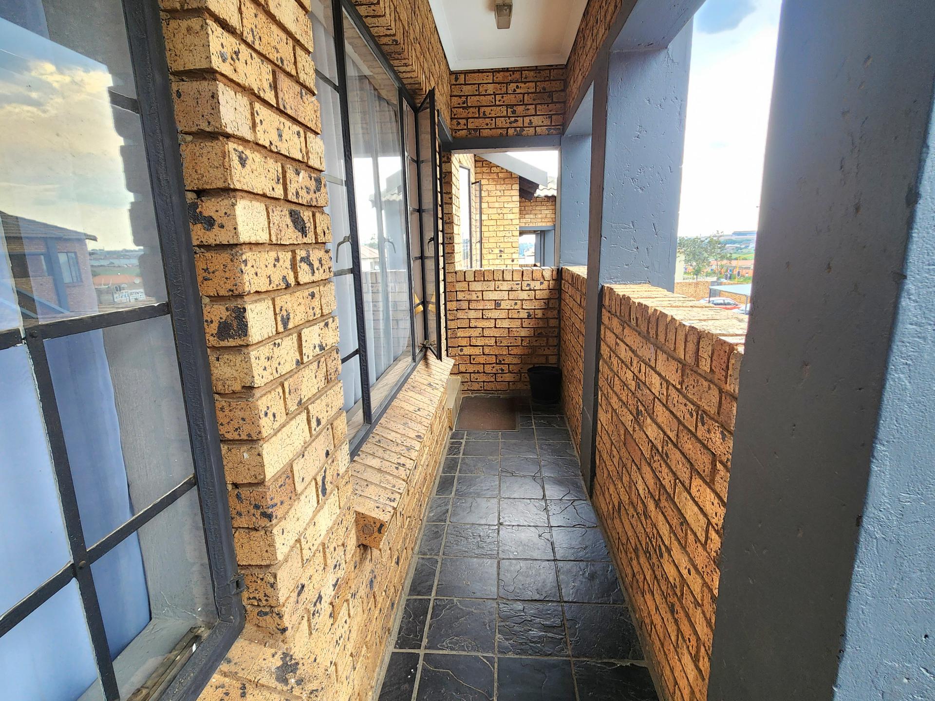  of property in Elspark