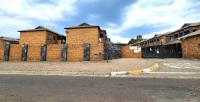 2 Bedroom 1 Bathroom Flat/Apartment for Sale for sale in Elspark