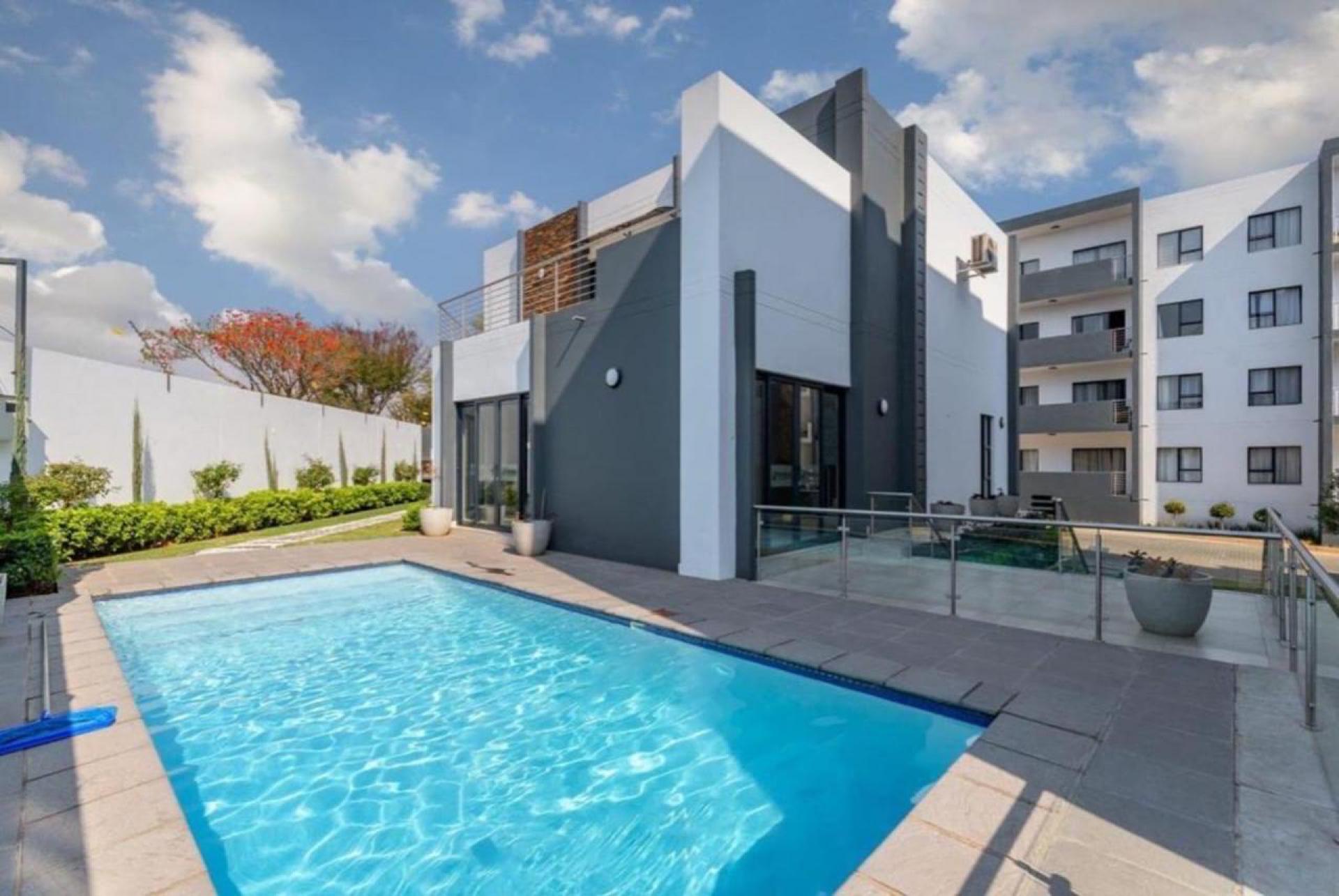 Entertainment of property in Erand Gardens