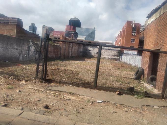 Land to Rent in Newtown - Property to rent - MR672421