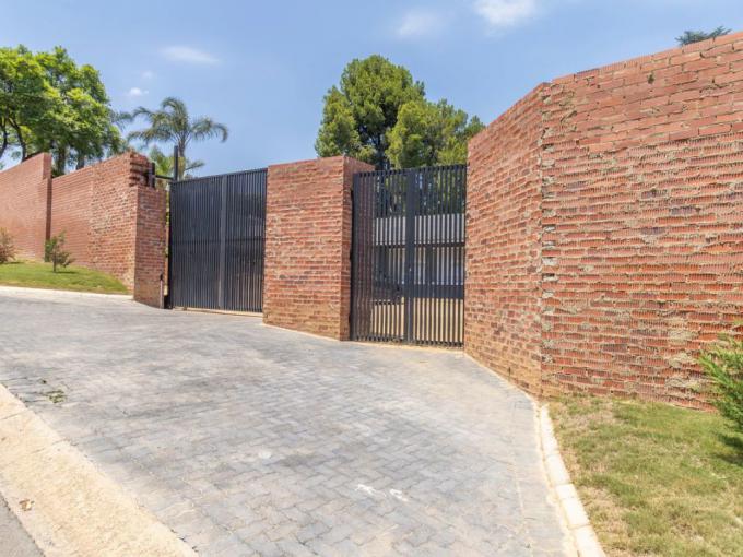3 Bedroom House for Sale For Sale in Bryanston West - MR672424