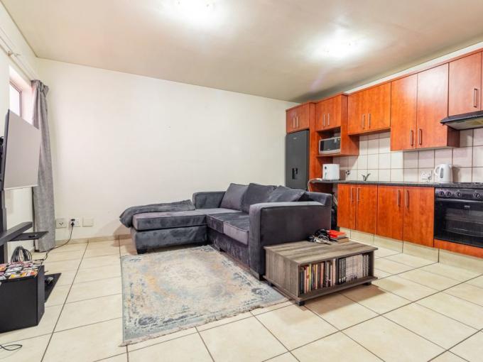 1 Bedroom Apartment for Sale For Sale in Ferndale - JHB - MR672430