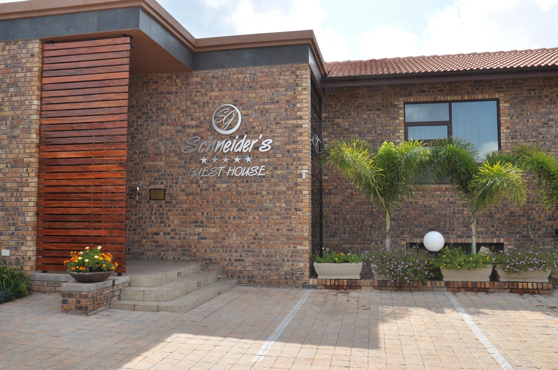 Front View of property in Nelspruit Central