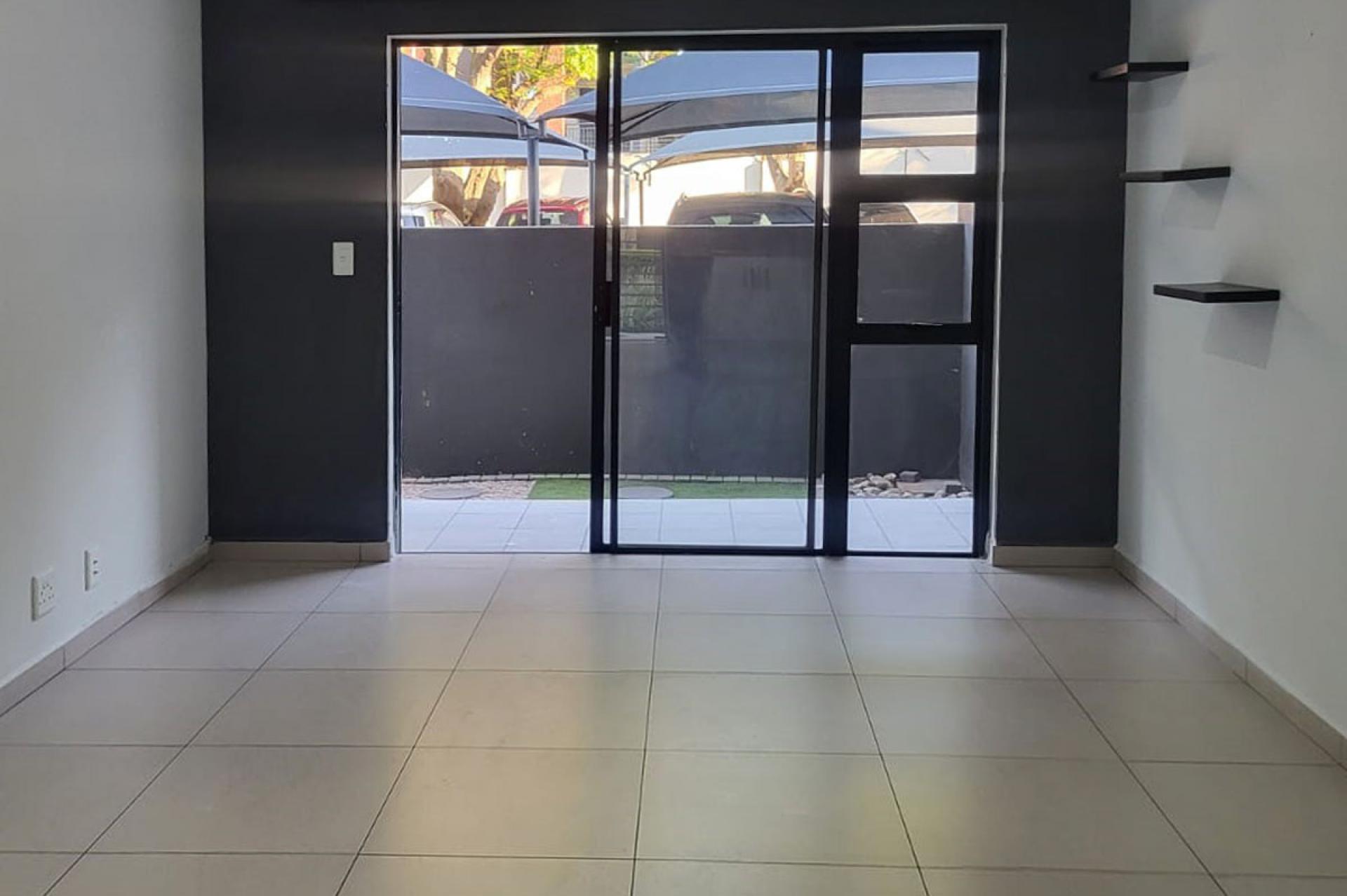 Lounges of property in North Riding A.H.